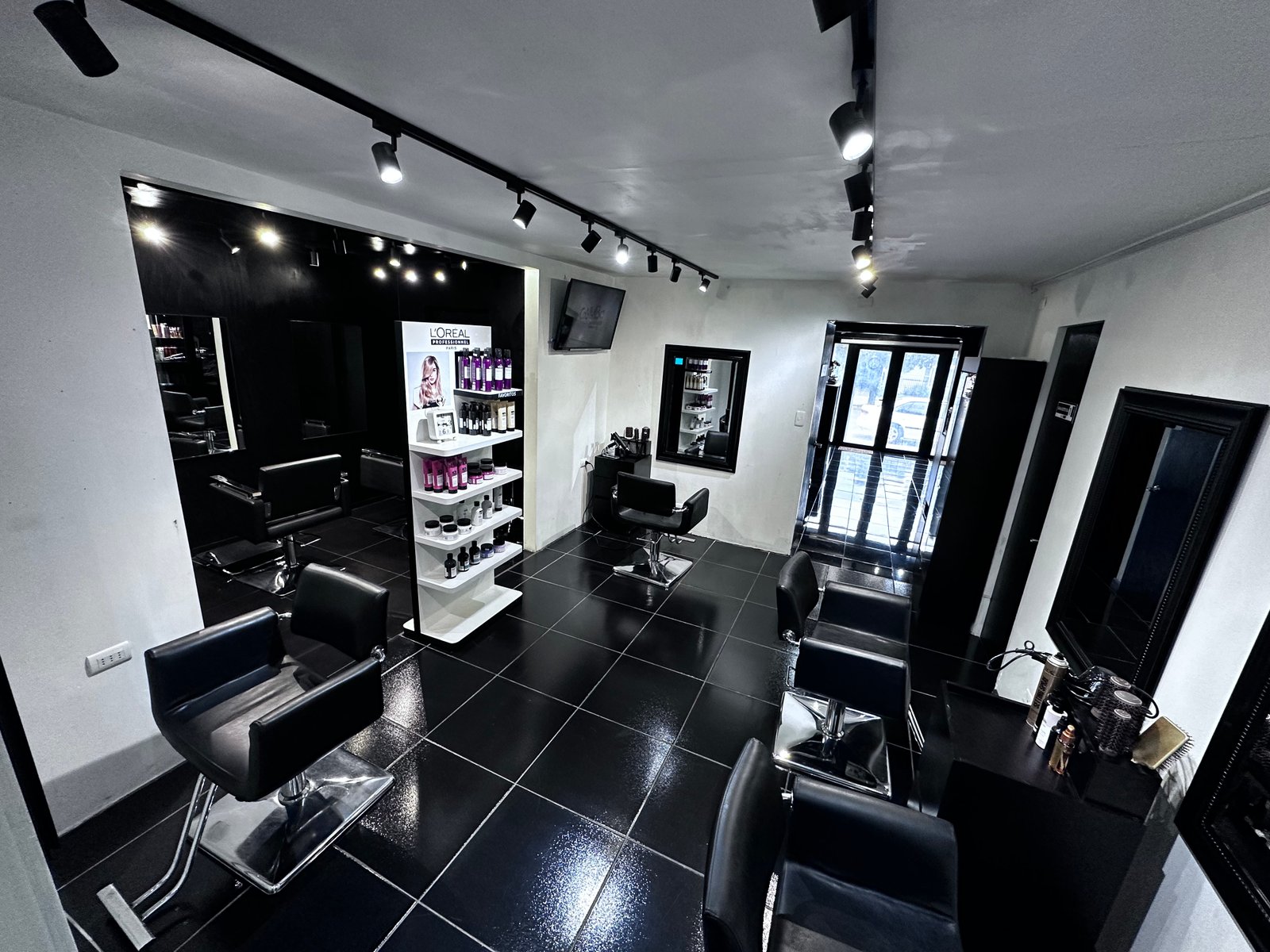 Mechas y balayage en el salón